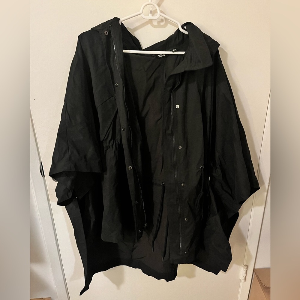 Black Rain Cape (Vera Wang)